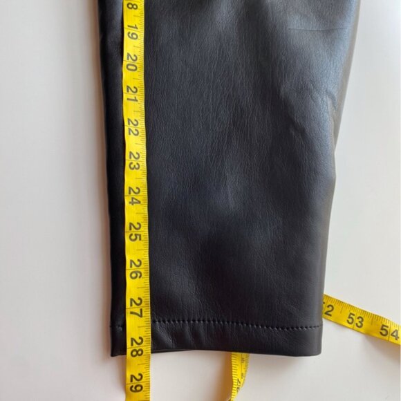 Aritiza Wilfred Modern Cargo Pant Black Woman 4 Vegan Leather Button Fly - Picture 15 of 16